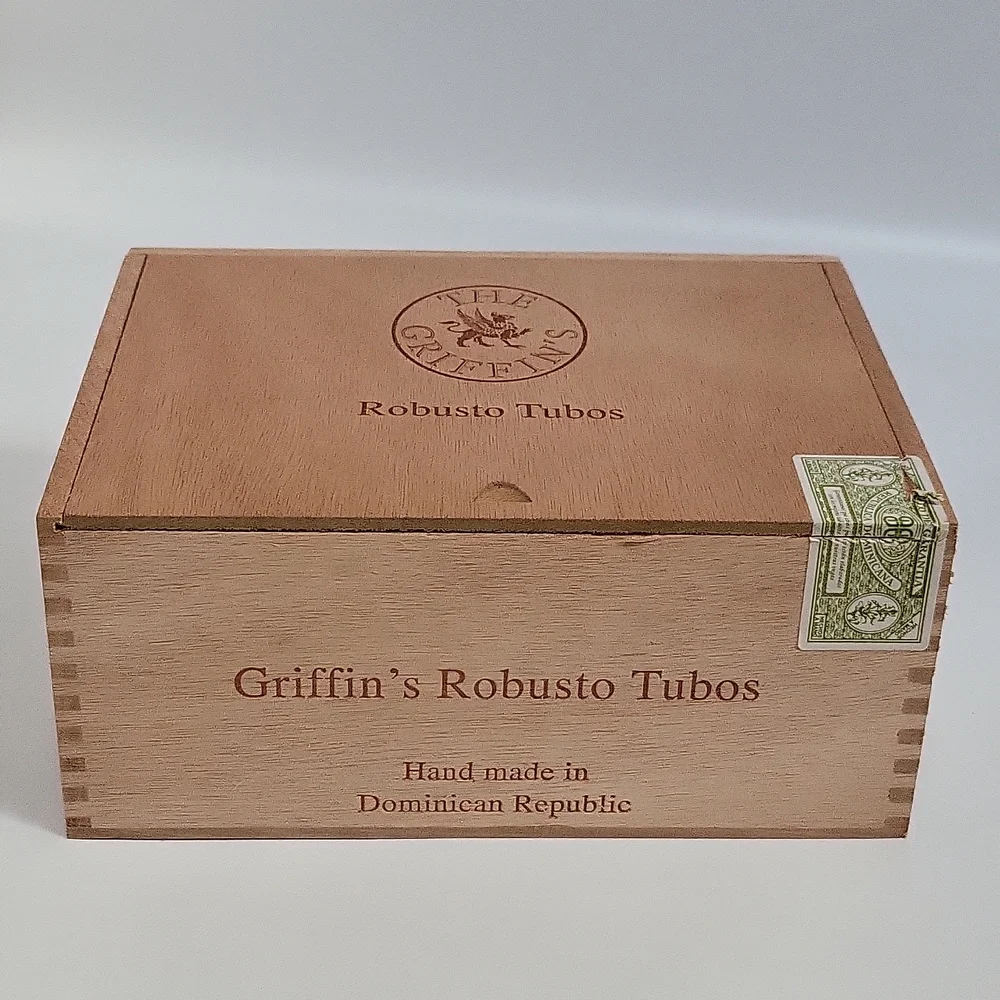 The Griffin's Robusto Tubos Empty Wood Cigar Box